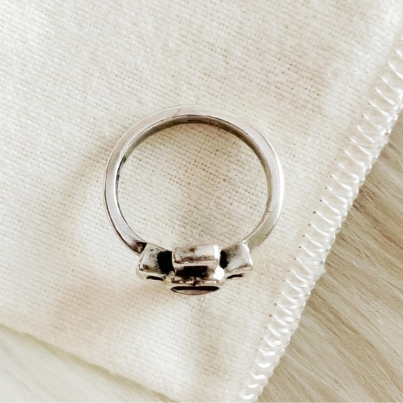 James Avery RETIRED Garnet stone red heart cross ring - Picture 3 of 9